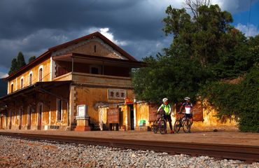 BiseZhai Station